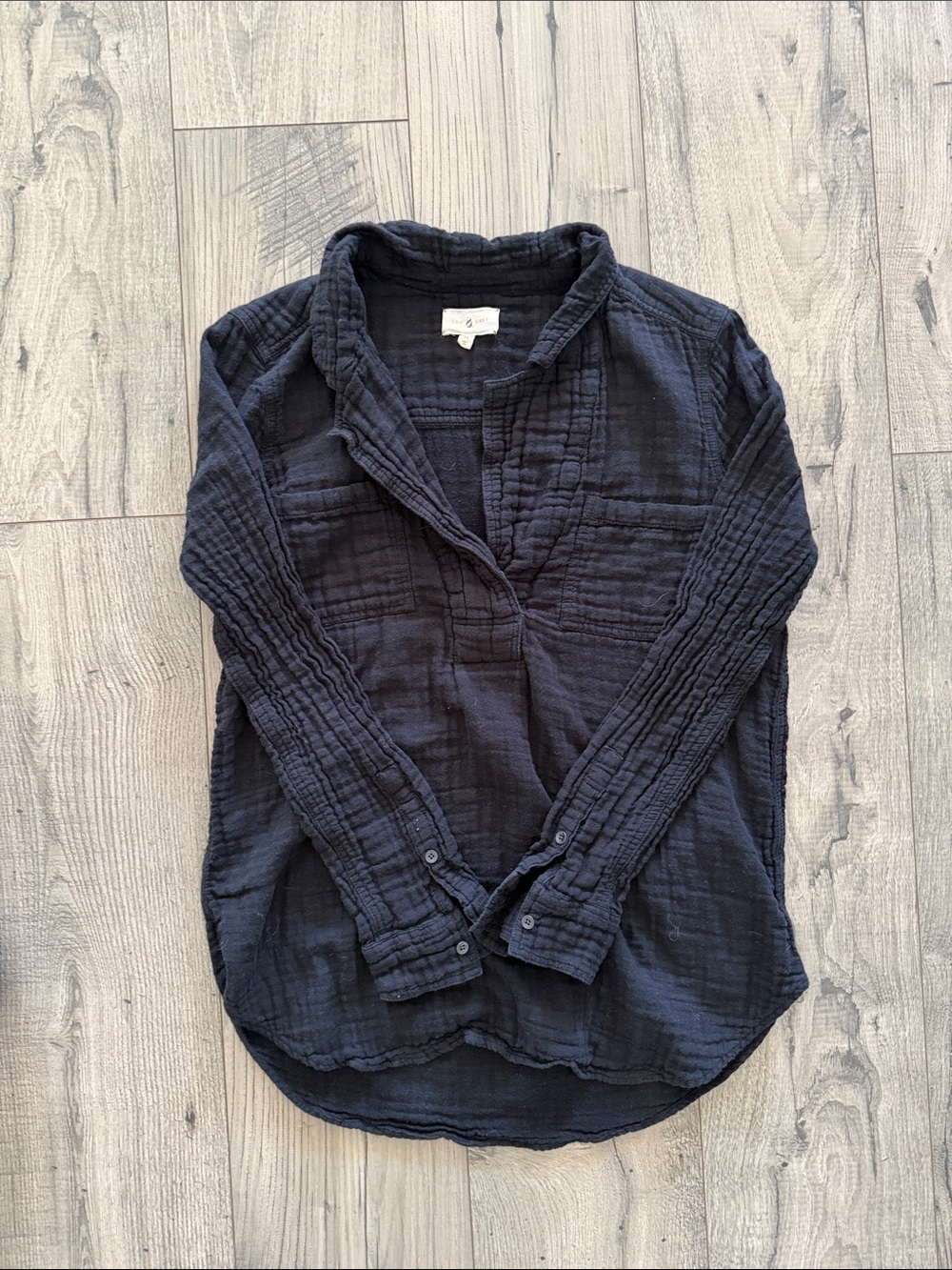 Lou & Grey Black Gauze Button-Front Shirt